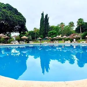 https://apartamento-premium-con-piscina-recepcin-24hs.1costadelsol.com