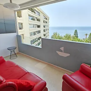 https://marbella-centre-beachfront-with-pool.1costadelsol.com
